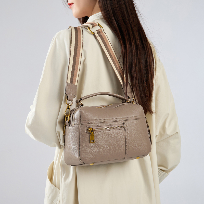 Genuine Leather Crossbody Bag for Women 2026 New Model Multi-Compartment Pillow Bag for Commuting Large Capacity First Layer Cowhide Handbag Shoulder Bag