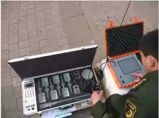 Rescue backfield receiving device