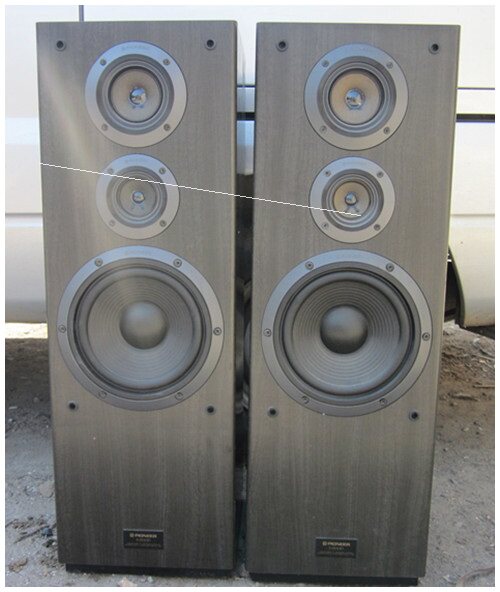 Second hand imported Japanese pioneer floor speaker HIFI speaker sound is very good