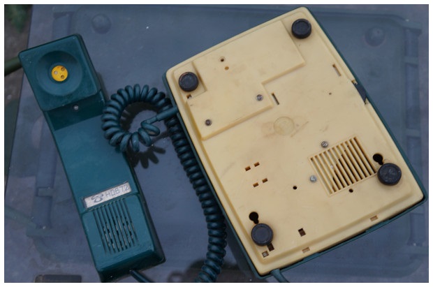 Old Objects Dial Tray Turntable Type Telephone Collection Nostalgia Video Prop Coffee House Decoration Display Furnishing