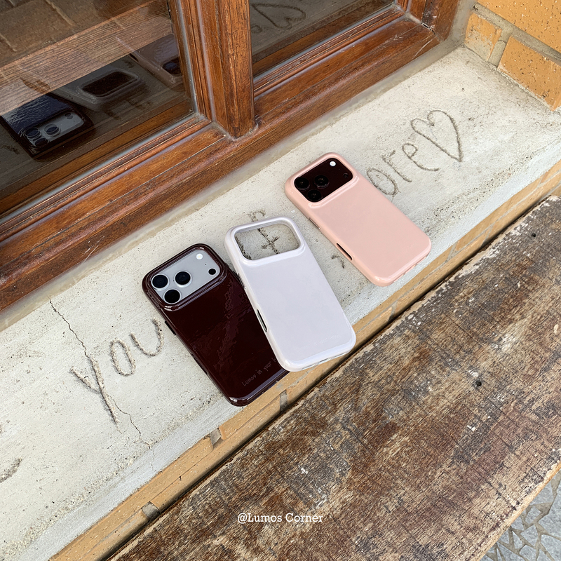 Lumos* Mirror Patent Leather Magnetic Phone Case, Simple Solid Color, Suitable for Apple iPhone 18 Pro Max, Full Protection, Anti-Drop, High-End, Fashionable, Niche Protective Leather Case Lumos* Mirror Patent Leather Magnetic Phone Case, Simple Solid Color, Suitable for Apple iPhone 18 Pro Max, Full Protection, Anti-Drop, High-End, Fashionable, Niche Protective Leather Case