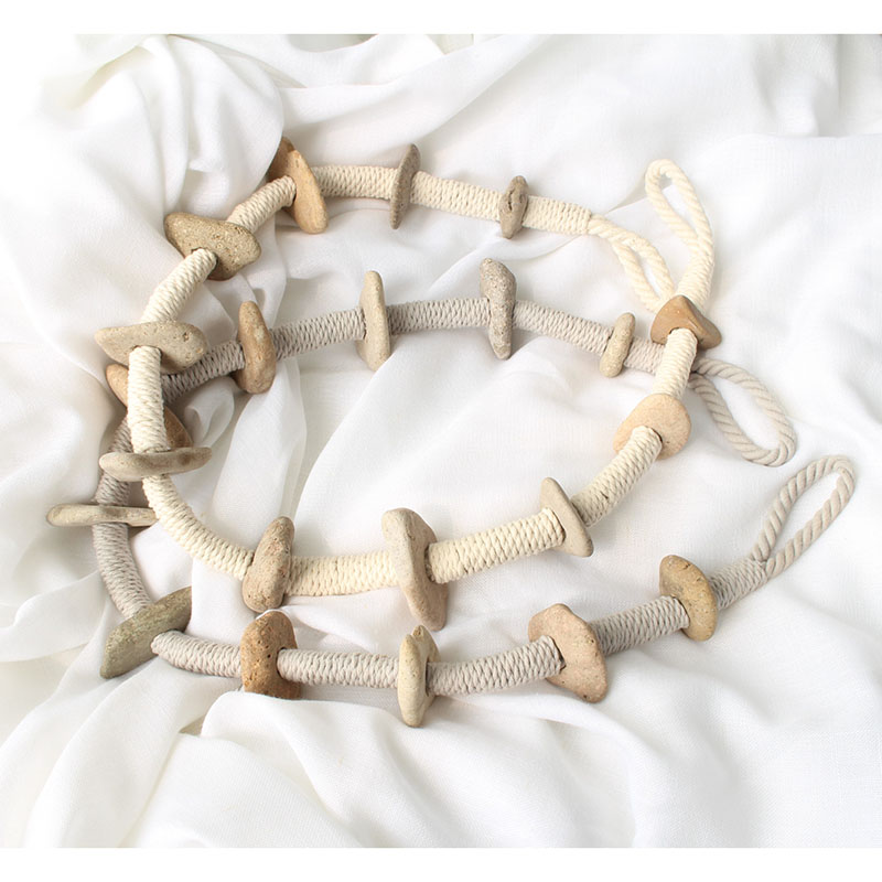 Industrial style with cement wall cold hair embryo room Curtain strap Bed and breakfast cafe model room designer only