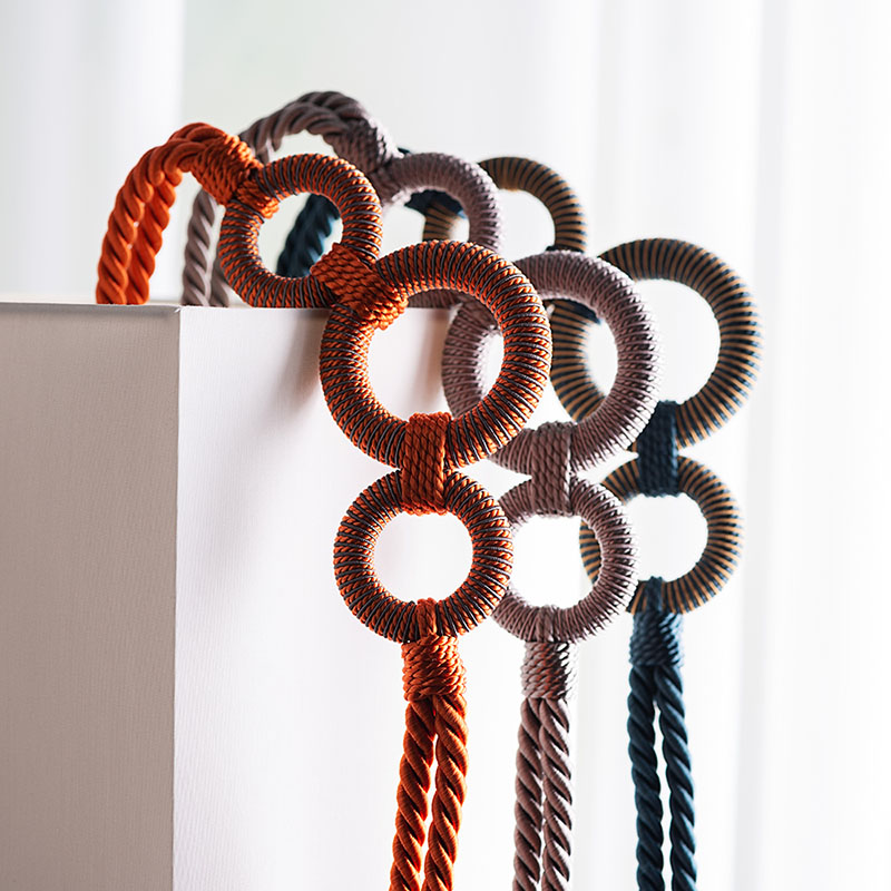 Loop - up - down minimal curtain button ball convenient tie - up effect beautiful and generous decoration