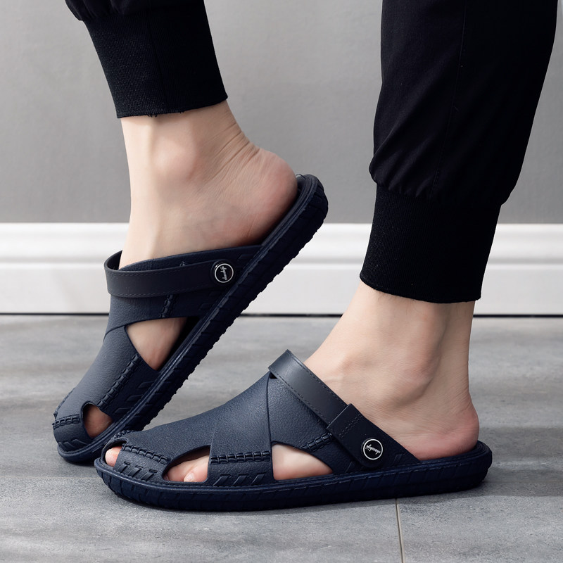 Korean version Trend Casual Hollowed-out anti-slip beach shoes Male Dual-use Vietnamese slippers Soft bottom Driving tours Rubber sandals