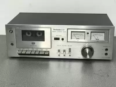 European version of Roxy Technics RS-M7 dual head recording tape card landline recording tape recording plug-in machine 240V voltage