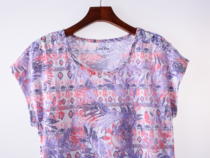 Mới nữ mùa hè t-shirt kích thước lớn bông thối hoa thoáng khí mẹ nạp chất béo mm200 kg phần mỏng cong hem top áo khoác trung niên