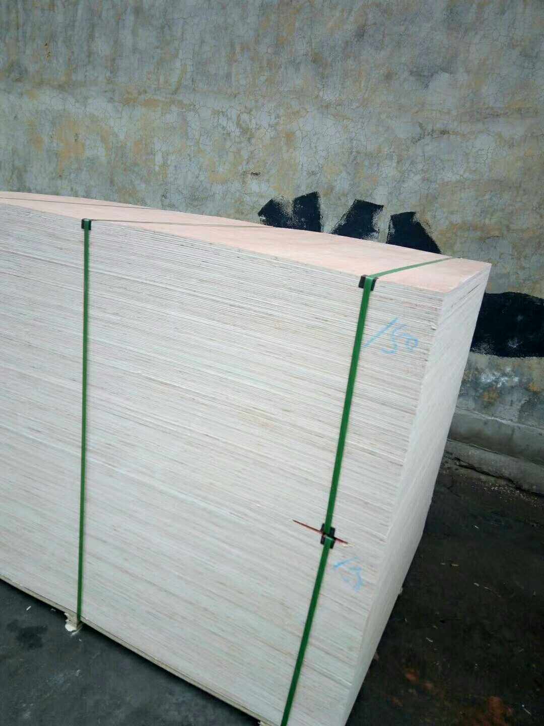 4mm full core poplar multi-laminate glued Good-to-fumigation sofa packing plate Wooden Case Special Plate