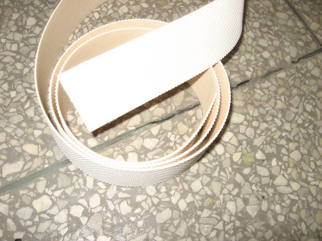 Industrial belt Paint conveyor belt small dot corrugated conveyor belt PVC