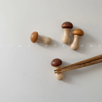 FCMJ cute pair of mushroom chopsticks holder Japanese-style wooden chopsticks mushroom shape log chopsticks rack