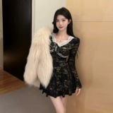 Кружевной мегафон, ретро корсет, мини-юбка, V-образный вырез, широкая цветовая палитра, французский ретро стиль