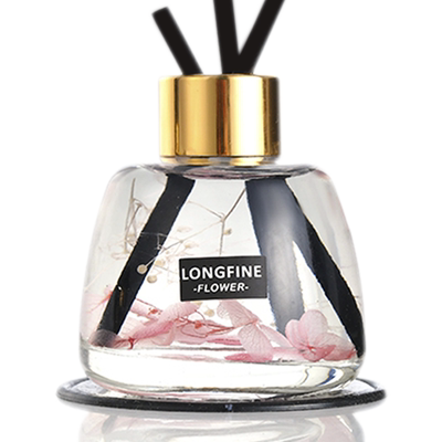 车载香水汽车空气清新剂室内香薰精油摆件厕所卫生间除臭熏香持久