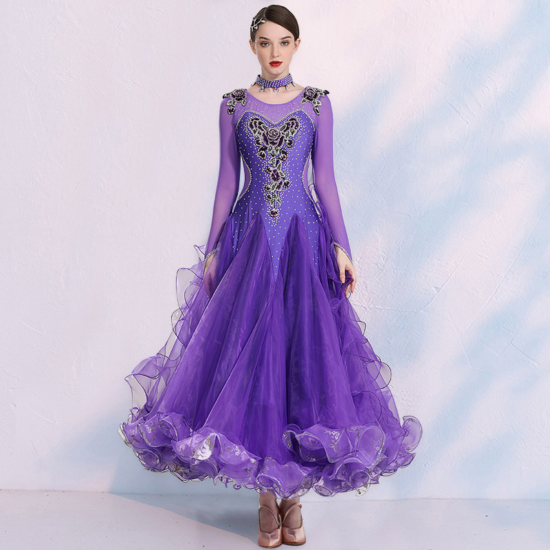 The new graceful dancer skirt national standard dance competition ballroom dance dress waltz performance clothing sequined large swing skirt