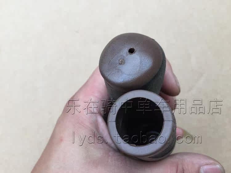 Poignées de vélo - Ref 2343723 Image 6