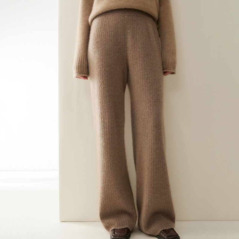 Winter New Cashmere Pants for Women, High-Waisted Slimming Knit Wide-Leg Pants, Loose and Lazy Style Wool Straight-Leg Casual Pants Winter New Cashmere Pants for Women, High-Waisted Slimming Knit Wide-Leg Pants, Loose and Lazy Style Wool Straight-Leg Casual Pants