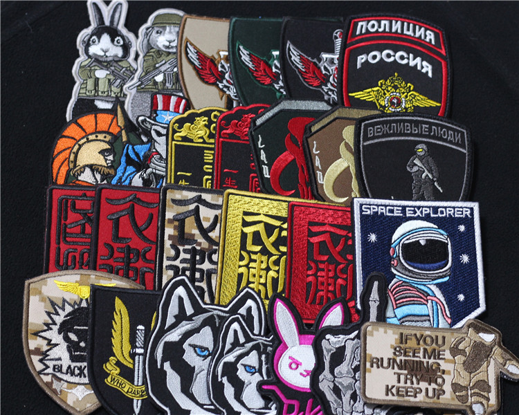 Sticker thêu dán ma thuật chương áo giáp cá tính áo khoác chiến thuật armband anime mèo 屎 đầu tiên thêu dán vải miếng dán che lỗ thủng quần áo