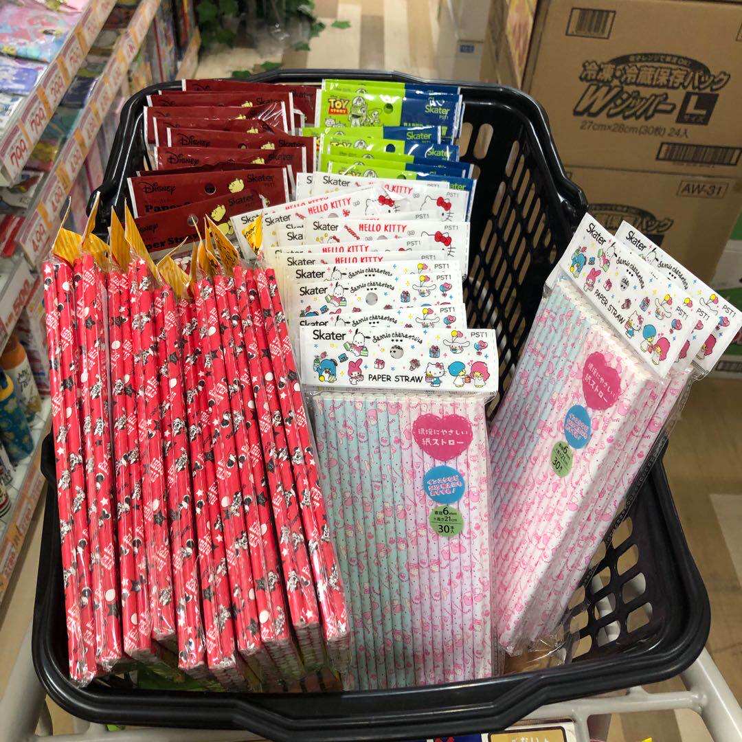 Коктейльные трубочки 日本迪士尼米奇米妮三眼仔一次性果汁牛奶饮料环保纸质吸管30根