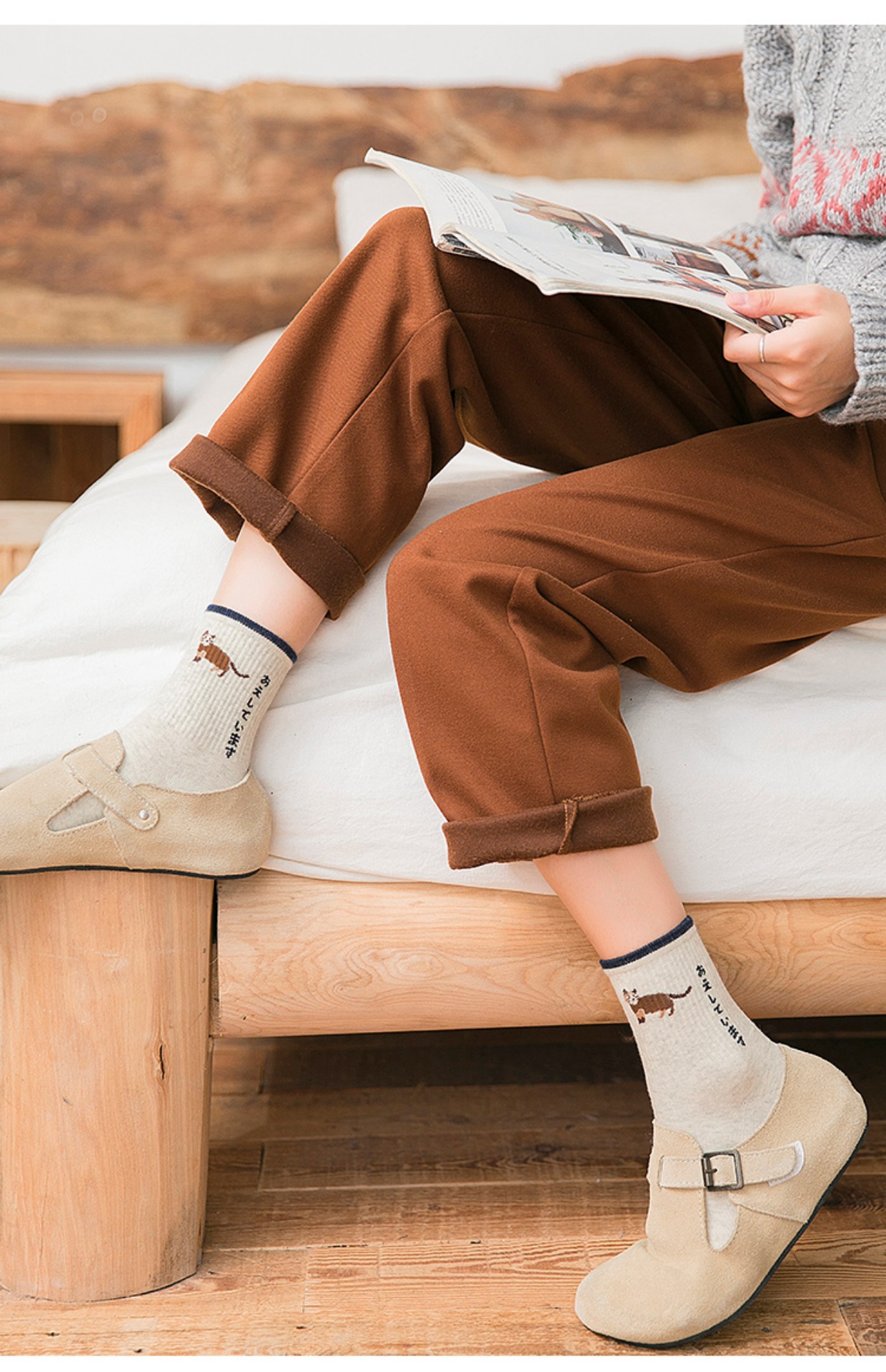 Vớ mùa thu nữ cotton ống vớ Phiên bản Hàn Quốc của nữ học sinh vớ nữ hoạt hình dễ thương vớ mèo con thủy triều hoang dã vớ y khoa