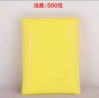 Светло-желтый