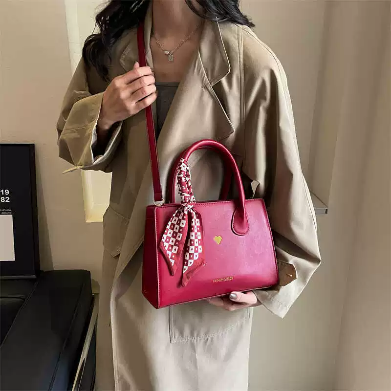Handheld red capacious shoulder bag for bride, high-quality style