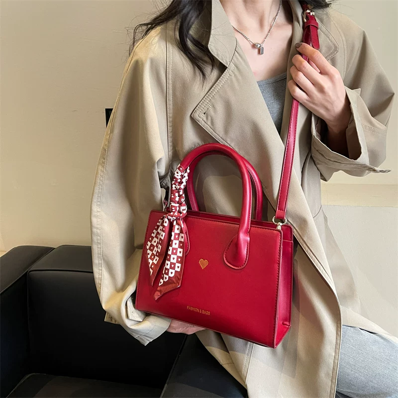 Handheld red capacious shoulder bag for bride, high-quality style