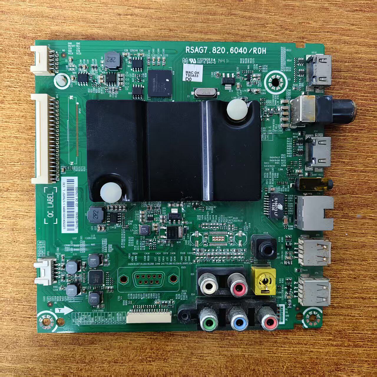 原装拆机海信LED50K220(BOM1)主板RSAG7.820.6040配屏HD500DF-E01