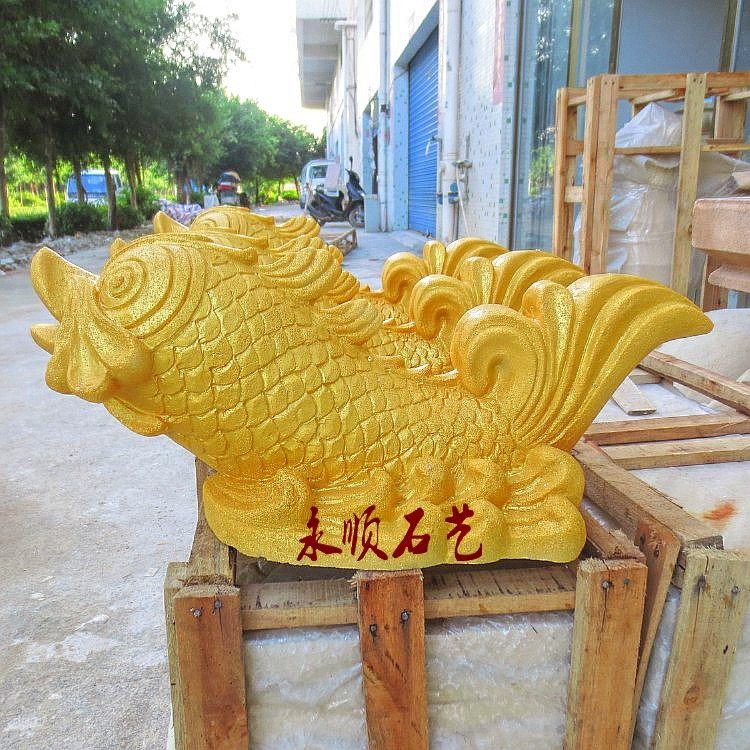 Sandstone water spray sculpture sandstone relief landscape community courtyard hotel decoration golden dragon fish fountain
