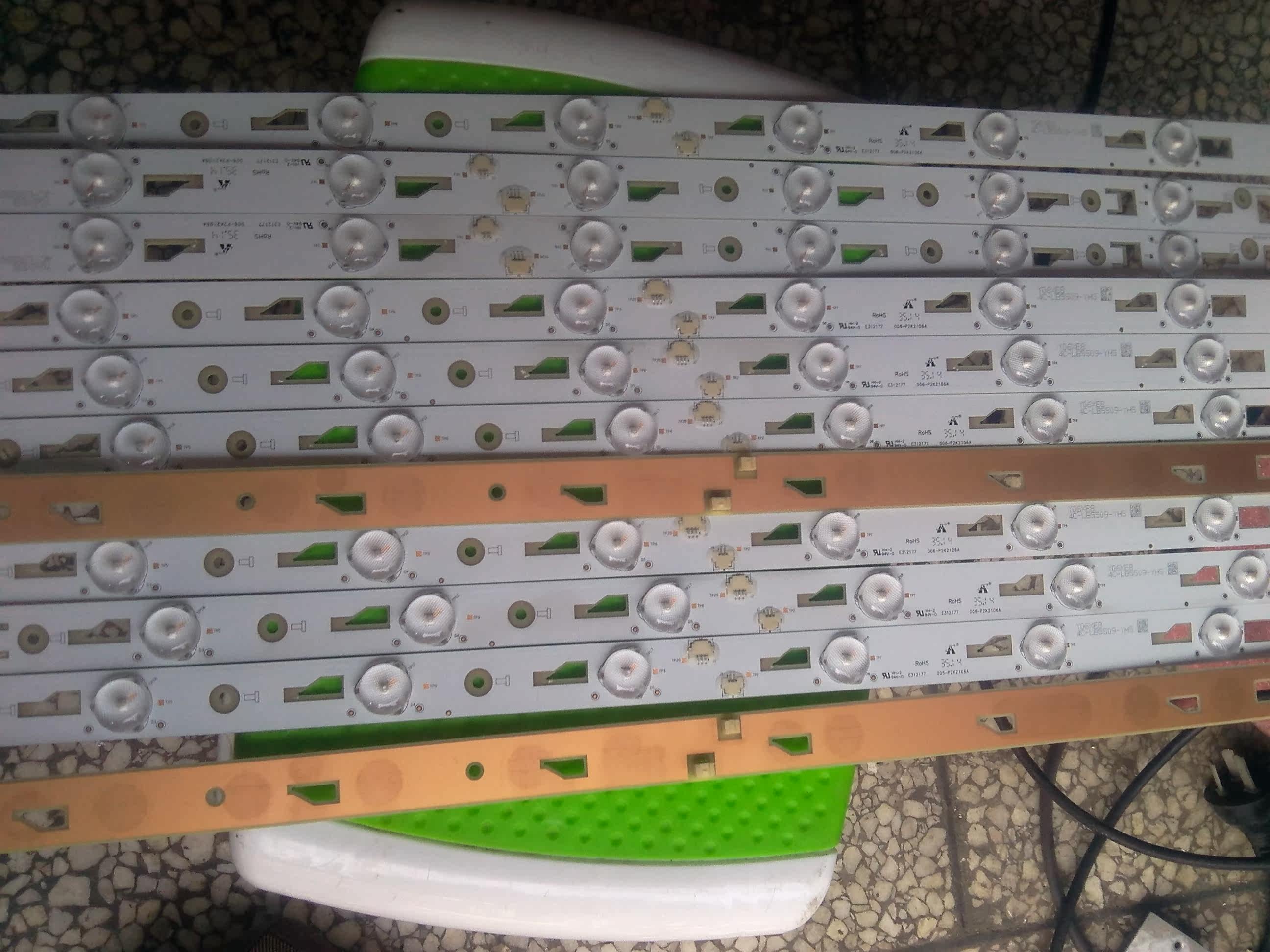 Original dress TCL D55E161 light strip PF5XE9 4C-LB5509-YH4 4C-LB5509-YH4 LV550ND2L