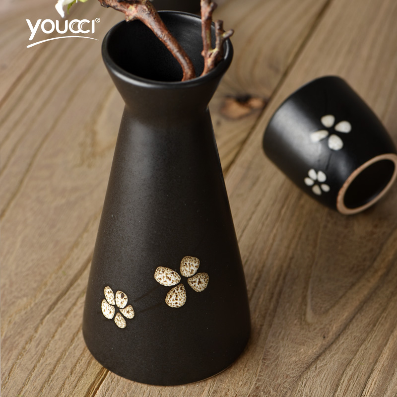 Youcci creative porcelain Japanese and wind leisurely style vases, ceramic utensils the qing hip restaurant wine wine jar