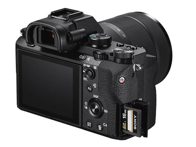 14 Digital Cameras 14