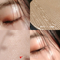 MAC charm can three-dimensional velvet repair plate Ginger high-gloss glitter powder compact brightening powder