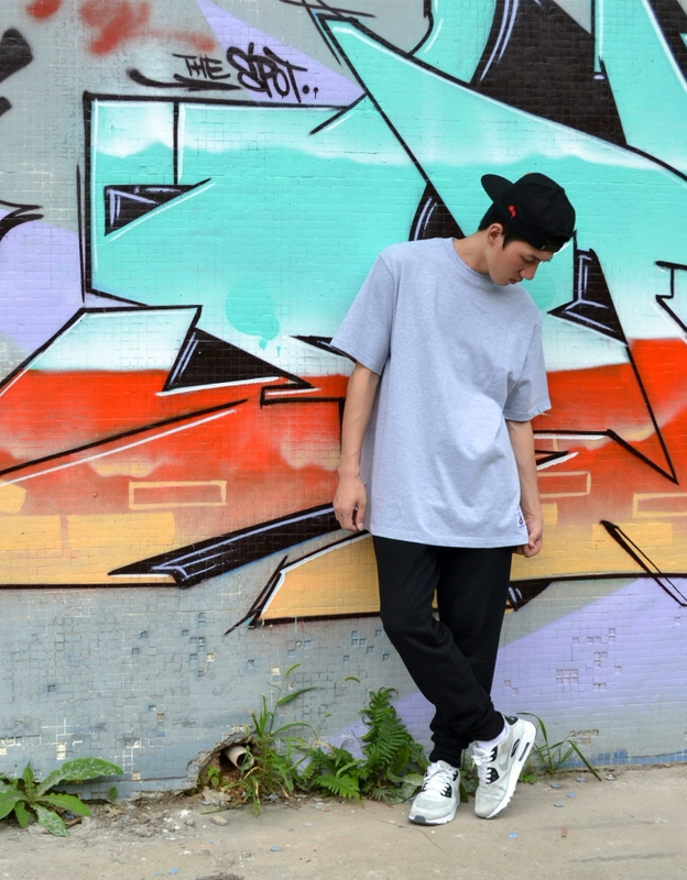 Bboy lỏng loại áo thun rắn màu cơ bản đường phố nhảy hip hop nặng tay áo ngắn popping hiphop áo thun nam tay ngắn có nón