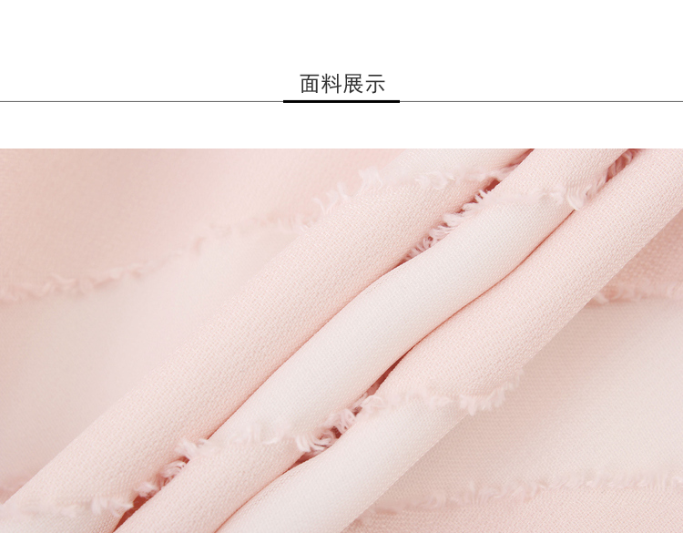 Lily2019夏新款女装收腰版型,铆钉飘带,肌理面料短袖连衣裙