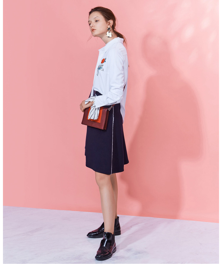 Lily冬新款女装OLA型轮廓;撞色织带;商务通勤型撞色中裙高腰半身裙