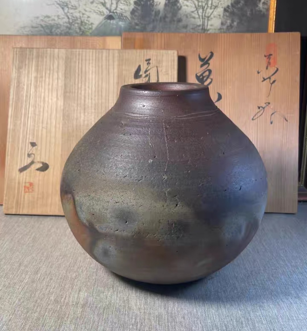 ♥花瓶 　加藤 康景 （正治）鼠志野　箱付き　花器　志野　骨董品 ♥花瓶 加藤 康景 （正治）鼠志野 箱付き 花器 志野 骨董品