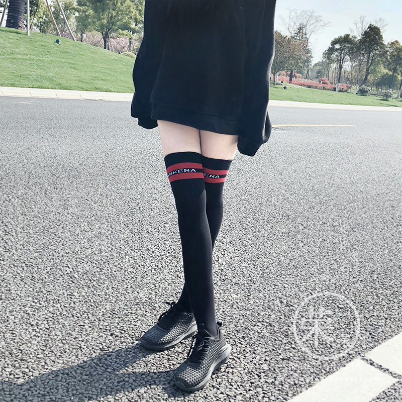 Mùa xuân Mùa Hè Bộ Phận Cao Đẳng Hàn Quốc Gió Over Knee Socks Nữ Trượt Mỏng Bếp Chân Cao Vớ Dài Hàn Quốc Cotton Vớ Sinh Viên