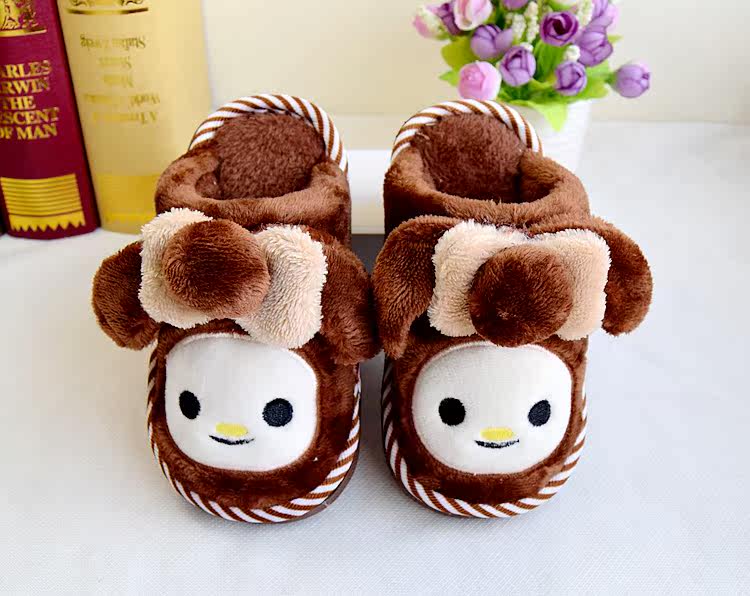 Pantoufles enfants en suède - semelle caoutchouc antidérapant - Ref 1018116 Image 6