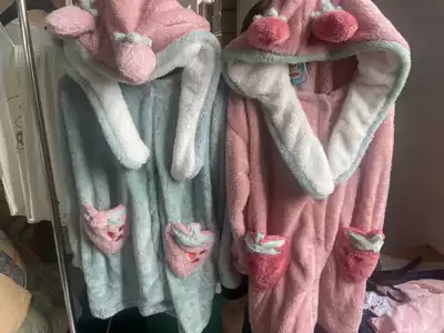 20413HW Big zui Monkey Lady Hooded Rabbit Ear Flannel Home Set