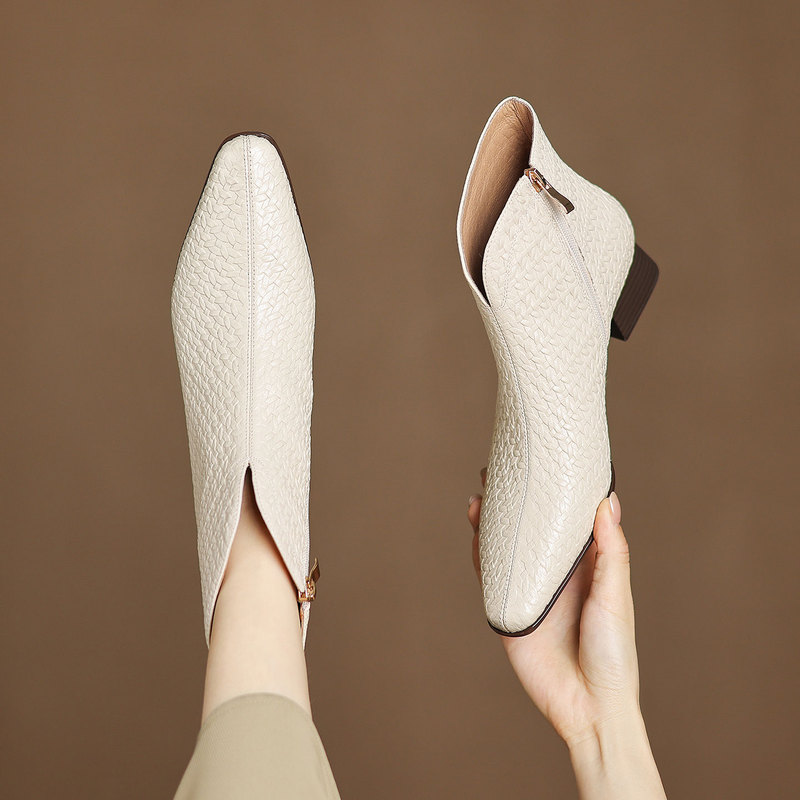 Genuine Leather Sheepskin White Square-Toe Short Boots for Women, Spring and Autumn Single Boots, Chunky Heel, Medium Heel, V-Cut Ankle Boots, Versatile and Stylish Nude Boots