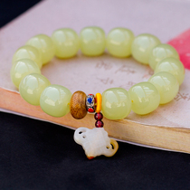 Xinjiang Ruoqiang Hetian jade old type bracelet 12mm yellow mouth material Tang Qin bracelet Pixiu pendant Zhao Ge Jing sister