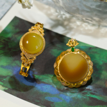 Natural Xinjiang Hotan jade Ruoqiang yellow mouth material 18K gold inlaid jade pendant ice-moist sugar jade round plaque Zhao Gejing sister
