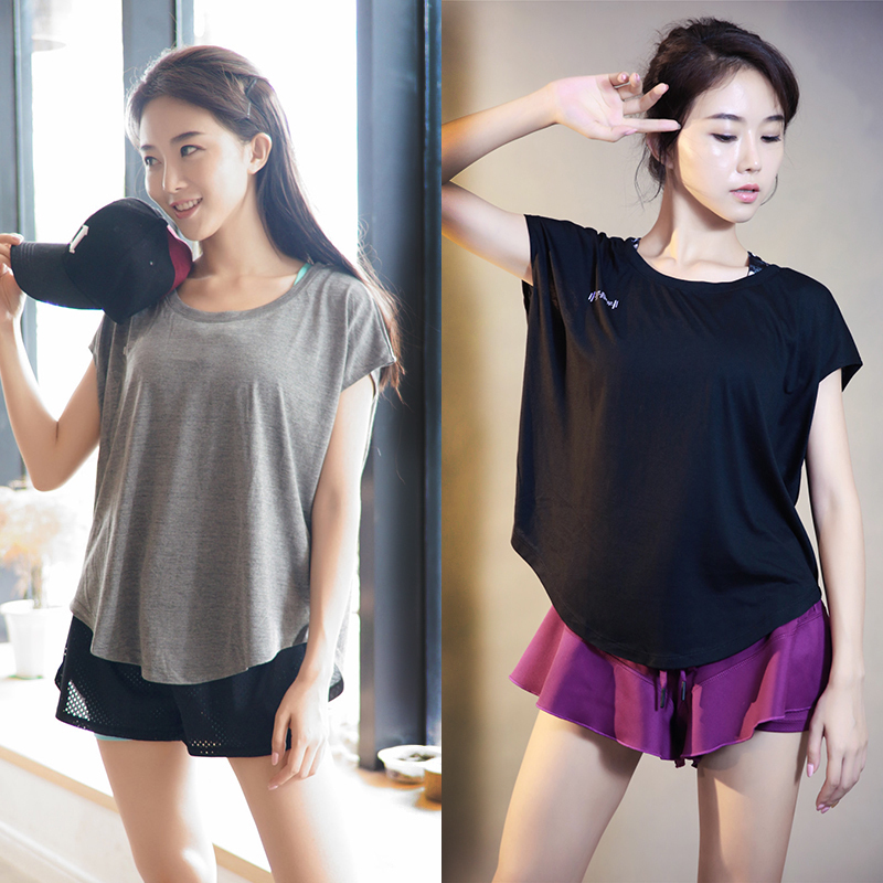 Soft, light and loose women's fitness clothes large size yoga running clothes Cotton sports T-shirt quick-drying short-sleeved breathable blouse