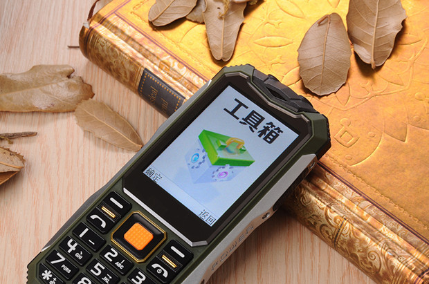 Cây ô liu / D9800 siêu mỏng quân đội ngoài trời ba máy chống lão hóa lâu với đèn pin điện thoại di động cho người già