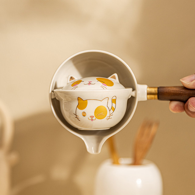 ແມ່ບ້ານທີ່ທັນສະໄຫມ Kung Fu Tea Set Portable Travel Cup Quick Home Lazy Tea Cup Magical Xiaoyao Teapot