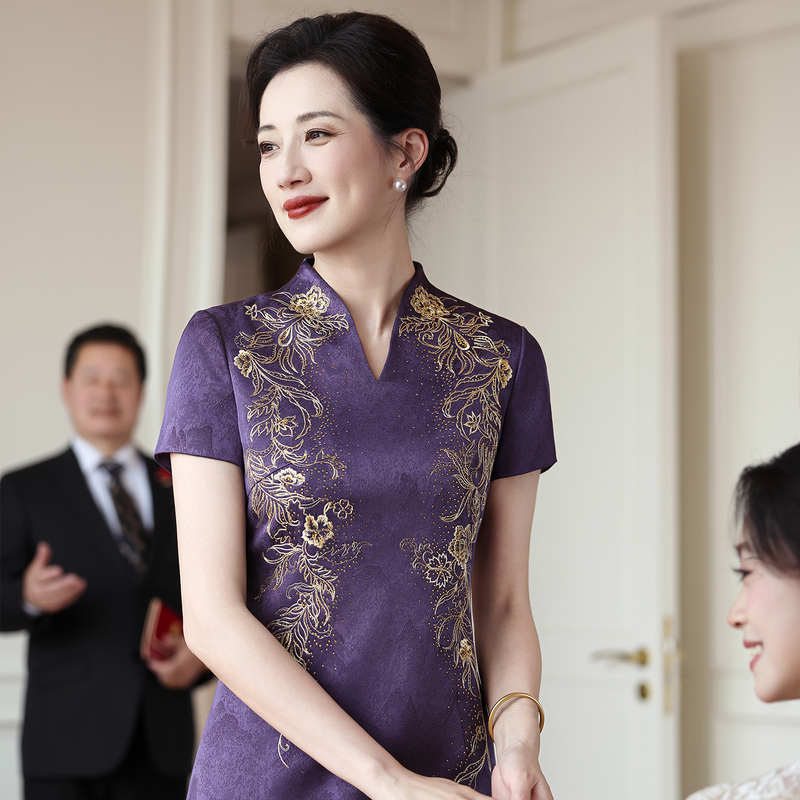 Cloud Brocade Mother-In-Law's Wedding Banquet Dress, Purple, Elegant and Stylish, Mother's Dress, Light Luxury Embroidery, Can Be Worn Daily, Cheongsam