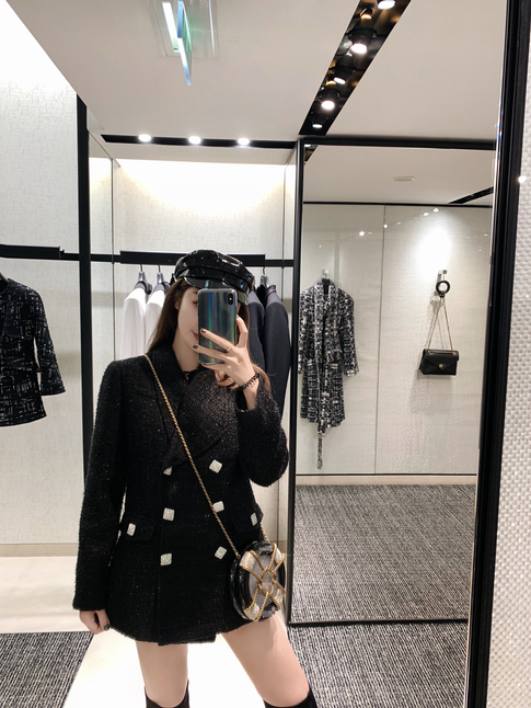 Chào buổi sáng Fan Fan Áo khoác đôi màu đen 2019 mới nhỏ hương thơm gió phù hợp với áo khoác nữ mùa đông đoạn ngắn - Accentuated eo áo áo khoác dạ kẻ caro dáng ngắn