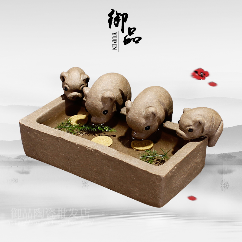 Creative Purple Sand Tea Spotting Pieces Handmade Small Pig Drinking Water Pig Trough Carved four Pig Fung Clothes Hiking and Pleasant Tea Playable