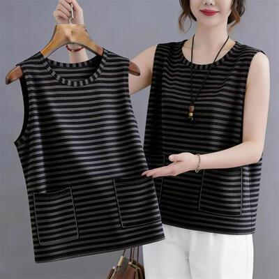Striped sleeveless vest for women, new summer style, double pockets, round neck, loose, plus-size, stylish and versatile casual T-shirt top