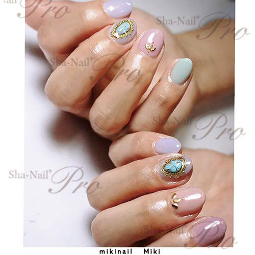The Metal Rim Styling Sticker for Sha nail jewel
