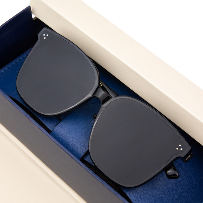 Sun glasses female large face slim resistance UVByeNet red Korean version hi big sun glasses male jack can be matched with myopia