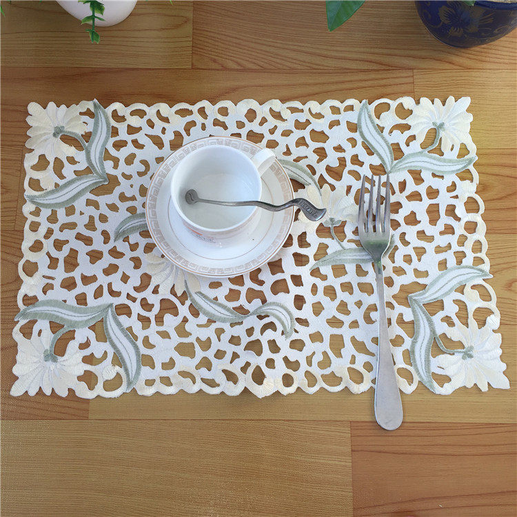 Foreign trade original single European pastoral style computer embroidery embroidery placemat vase mat universal cover towel dust cloth